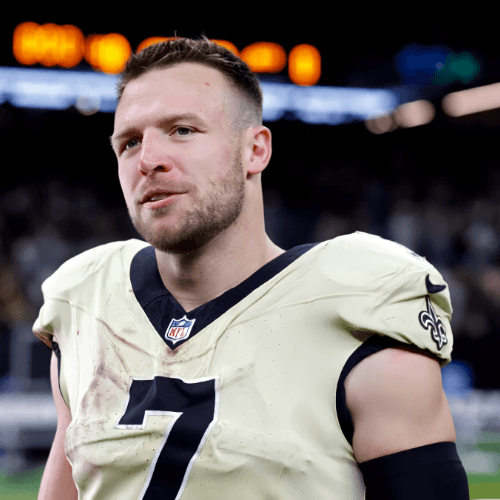 Taysom Hill in a New Orleans Saints uniform