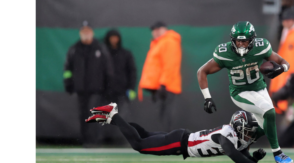 Preseason Top 5 FAZE Feed hero featuring New York Jets running back Breece Hall.