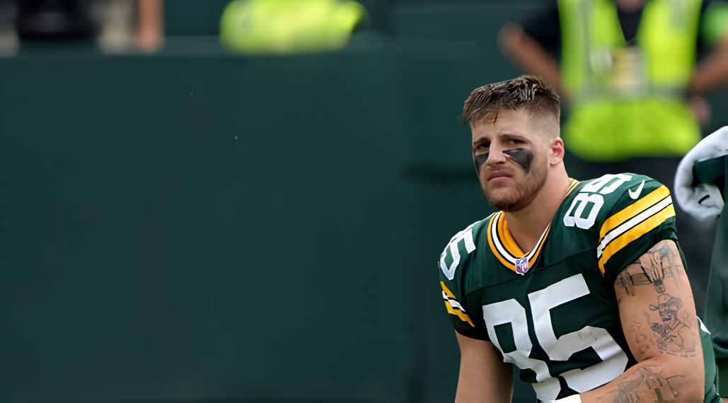 FAZE Feed Preseason Top 5 hero featuring Green Bay Packers tight end Tucker Kraft.